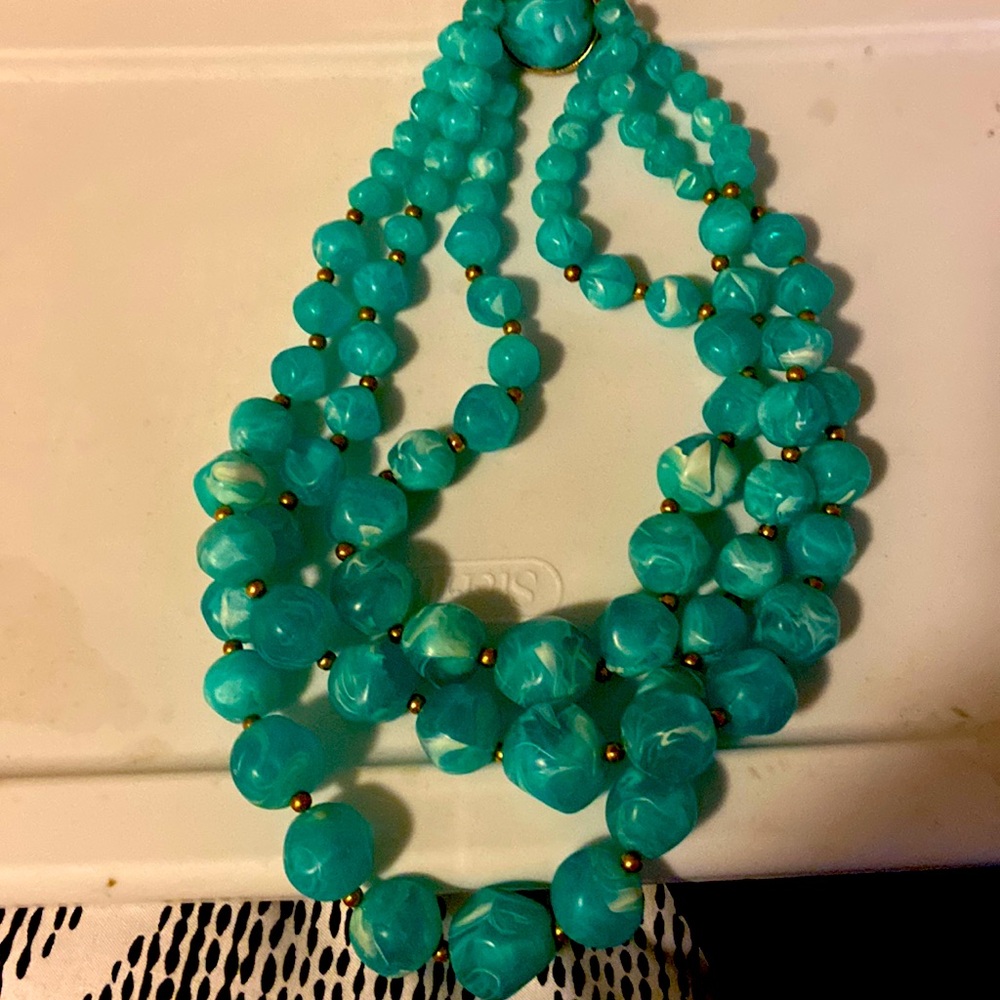 3 layers of bead necklace turquoise